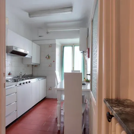 Spainish Steps S&ar Апарт-отель Рим